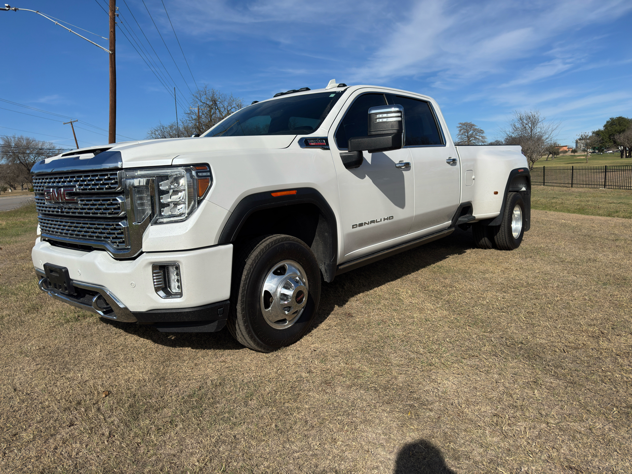 GMC Sierra 3500HD Denali Crew Cab Long Box 4WD 2023