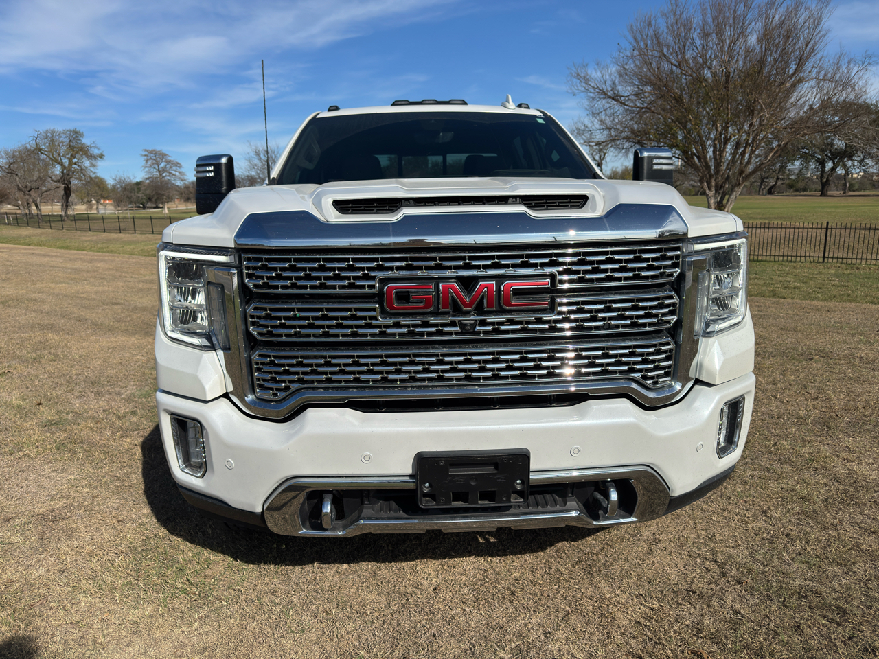 GMC Sierra 3500HD Denali Crew Cab Long Box 4WD 2023