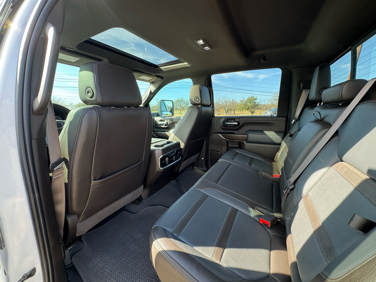 GMC Sierra 3500HD Denali Crew Cab Long Box 4WD 2023