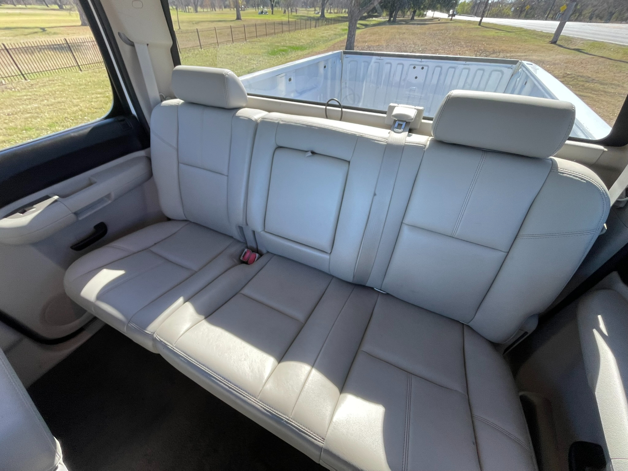 Chevrolet Silverado 2500HD LT Crew Cab 4WD 2011