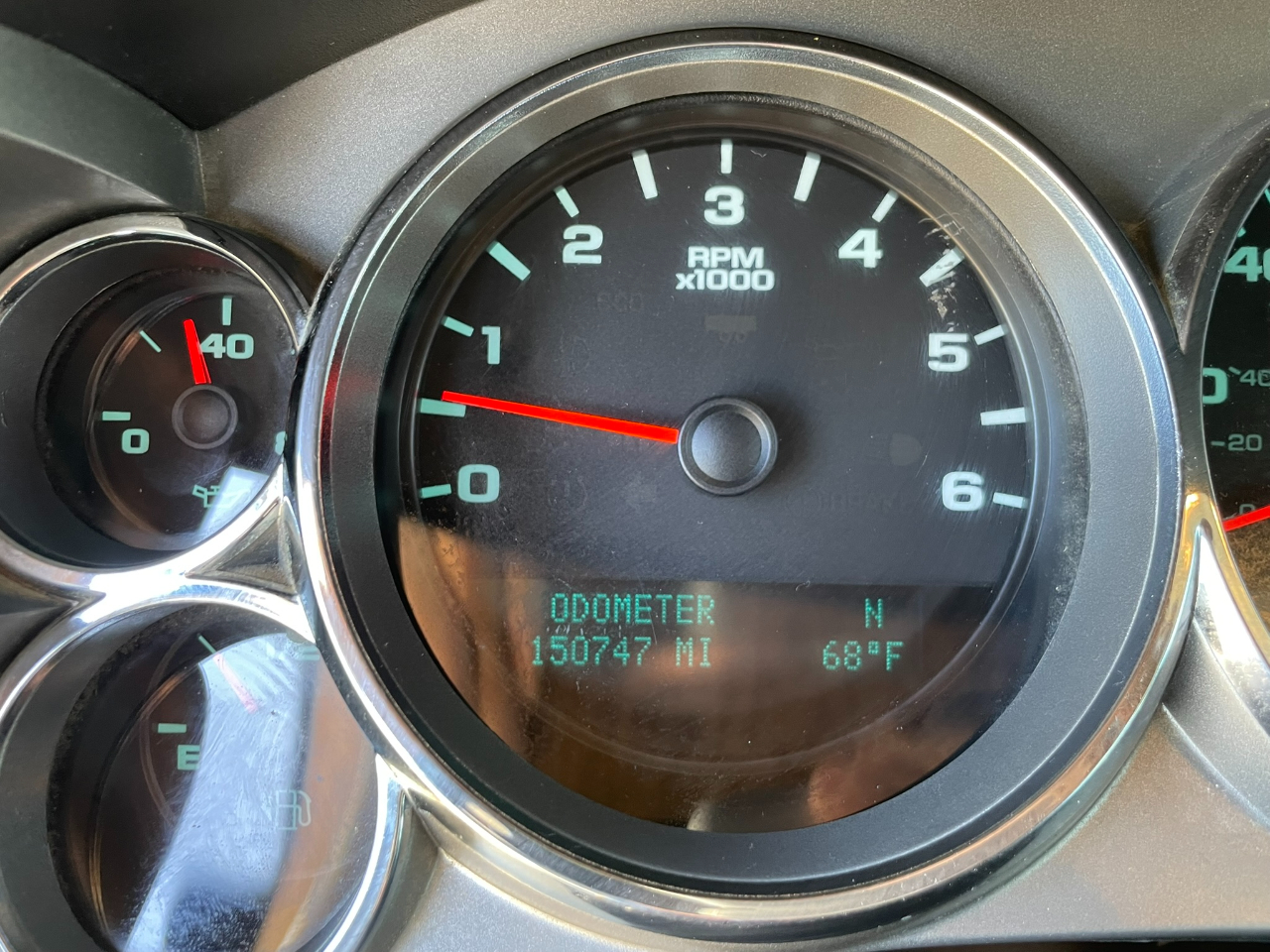 Chevrolet Silverado 2500HD LT Crew Cab 4WD 2011