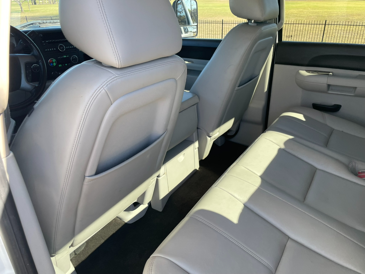 Chevrolet Silverado 2500HD LT Crew Cab 4WD 2011