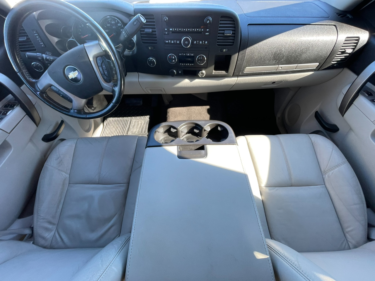 Chevrolet Silverado 2500HD LT Crew Cab 4WD 2011