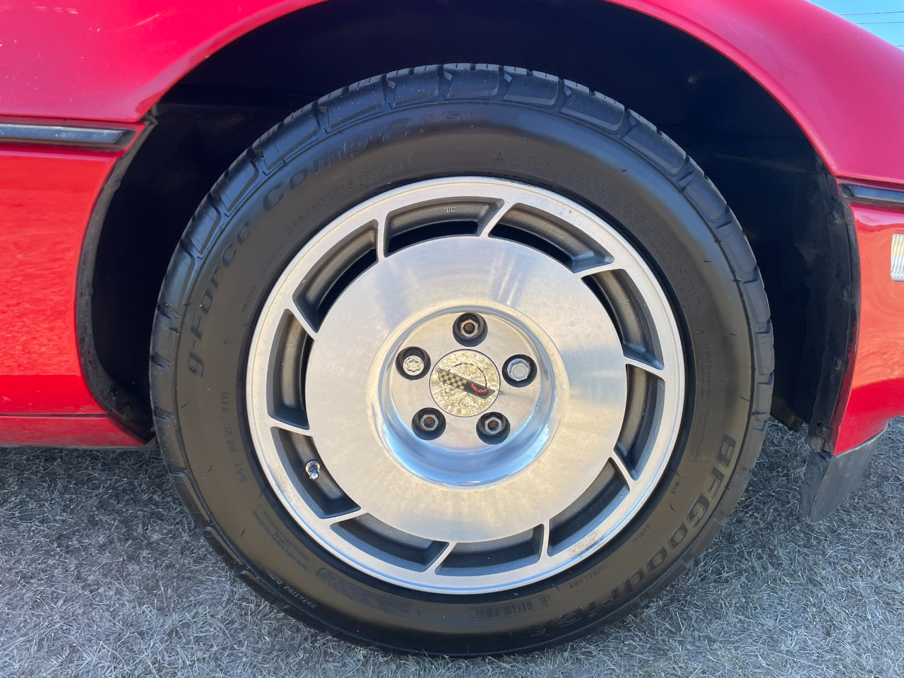 Chevrolet Corvette Convertible 1986