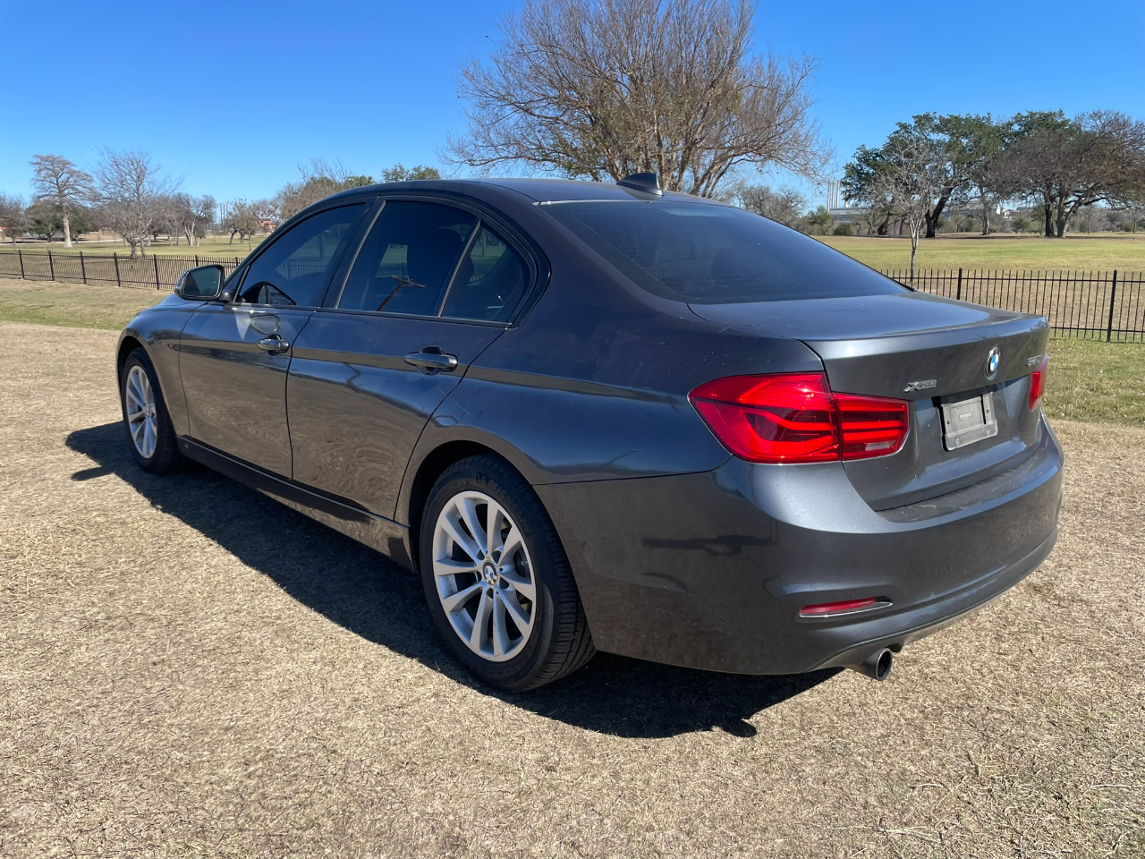 BMW 3-Series 320i xDrive Sedan 2018