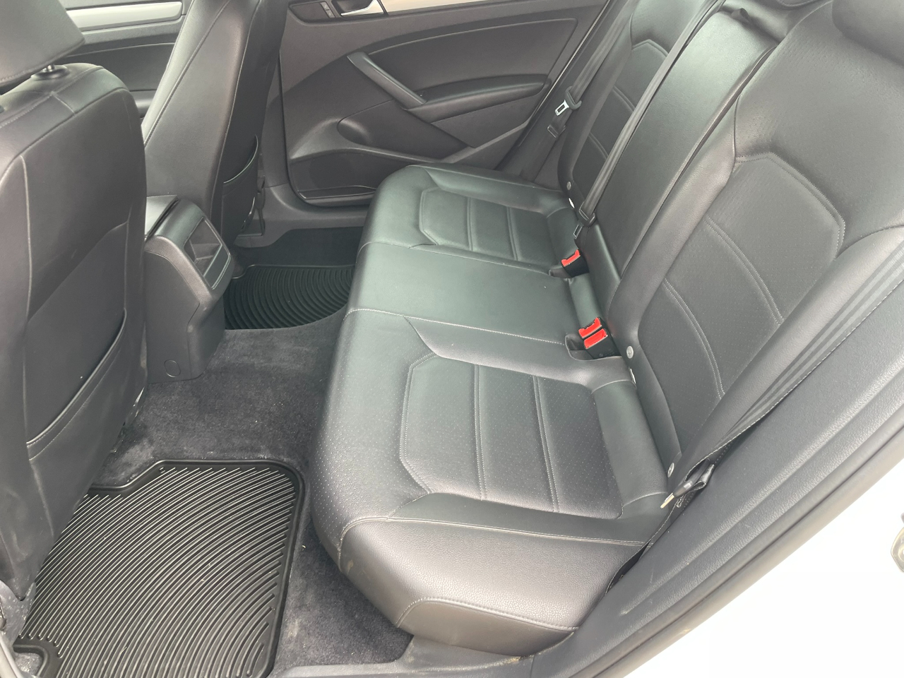 Volkswagen Passat Wolfsburg Edition 6A 2015