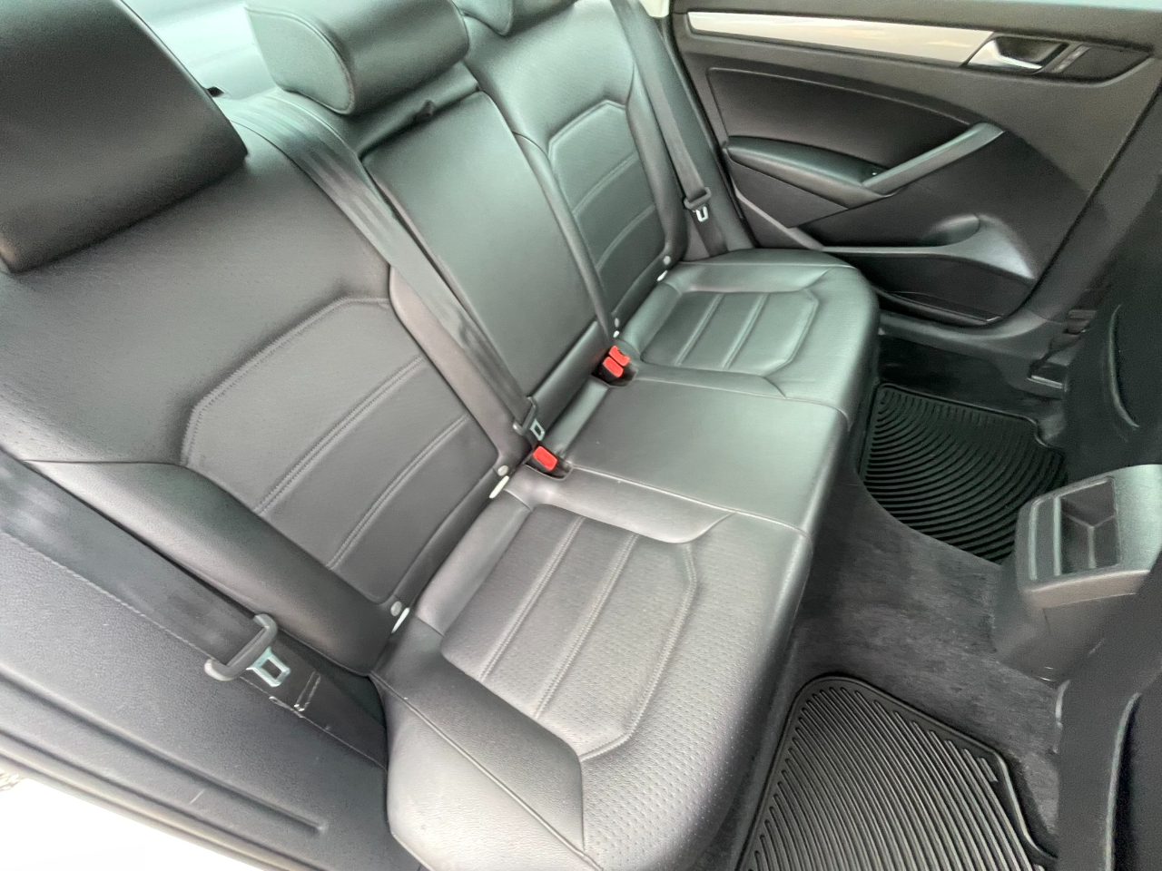 Volkswagen Passat Wolfsburg Edition 6A 2015