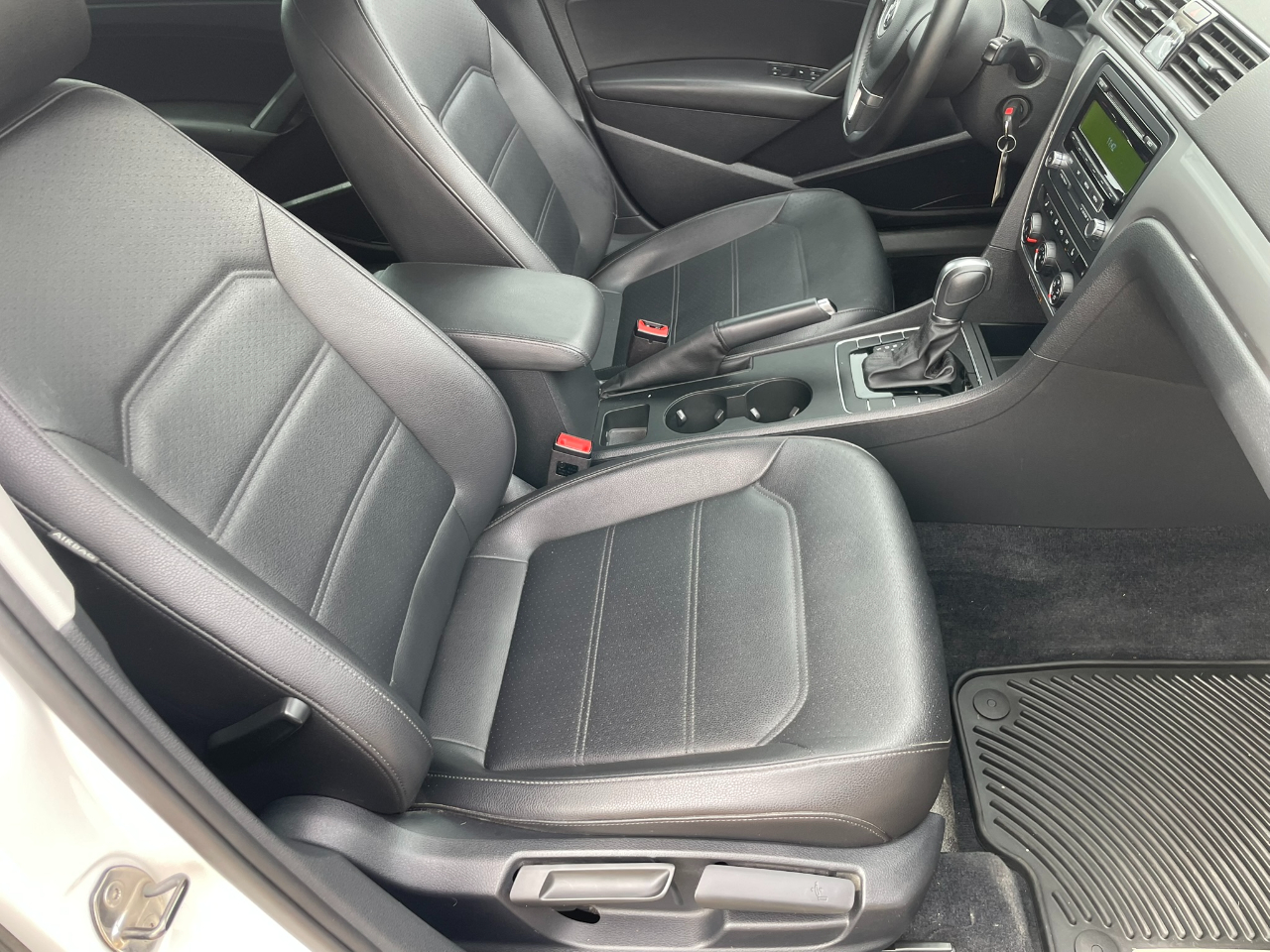 Volkswagen Passat Wolfsburg Edition 6A 2015