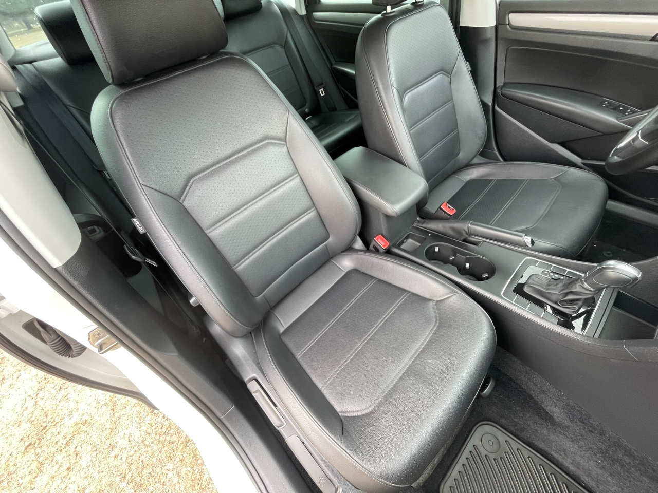 Volkswagen Passat Wolfsburg Edition 6A 2015