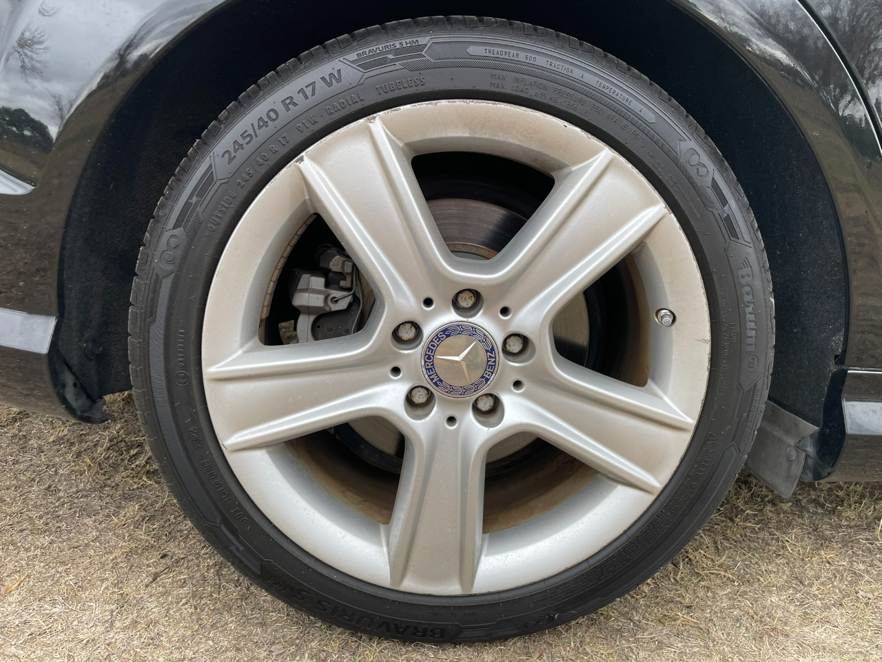 Mercedes-Benz C-Class C300 Luxury Sedan 2011