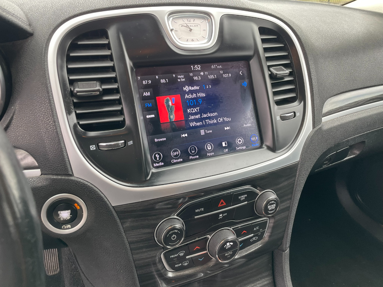 Chrysler 300 Touring 2019