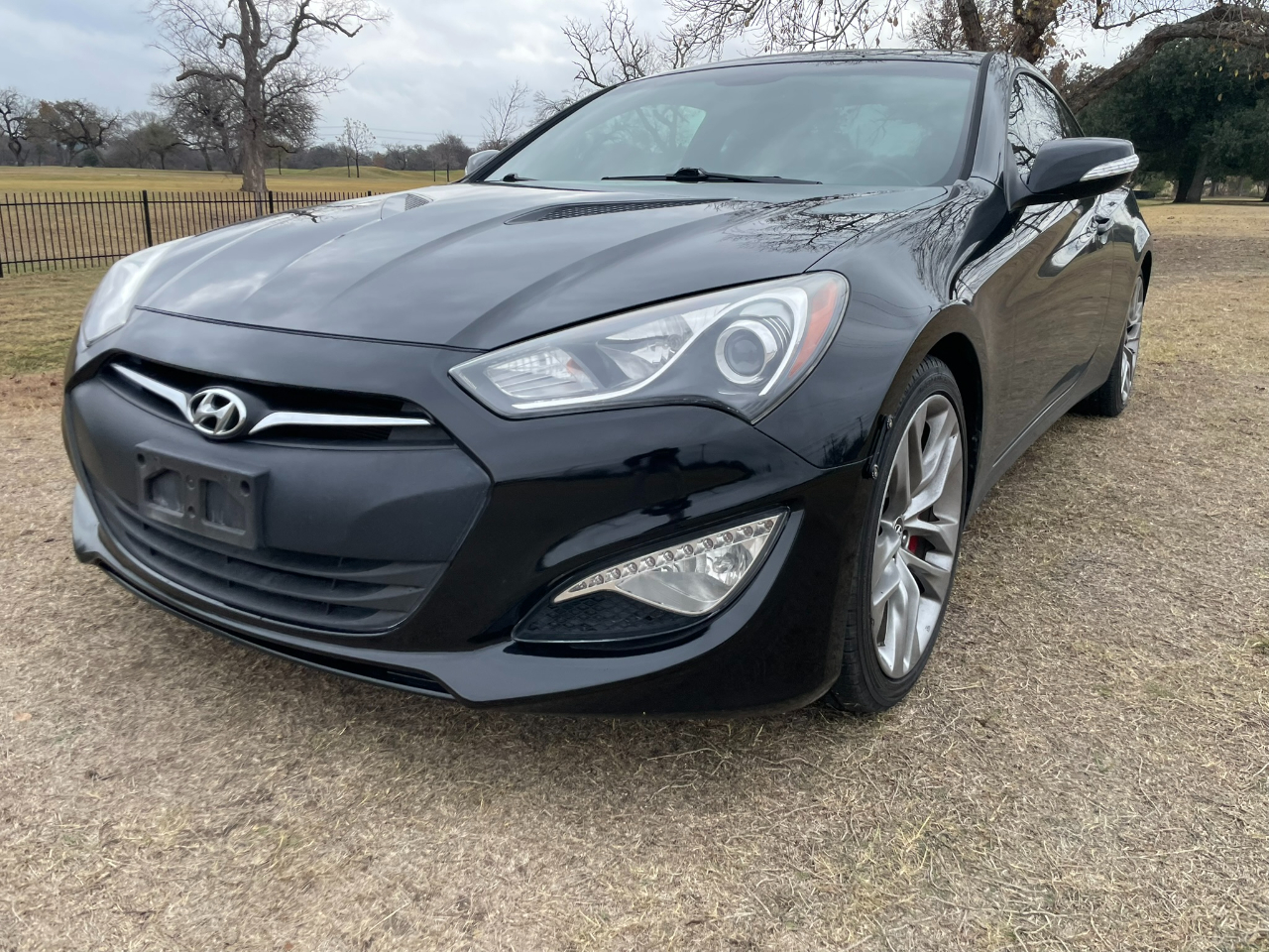 Hyundai Genesis Coupe 3.8 Ultimate 6MT 2015