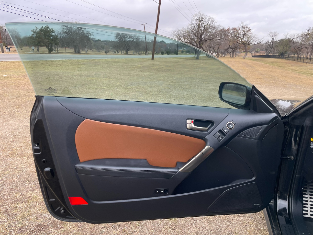 Hyundai Genesis Coupe 3.8 Ultimate 6MT 2015