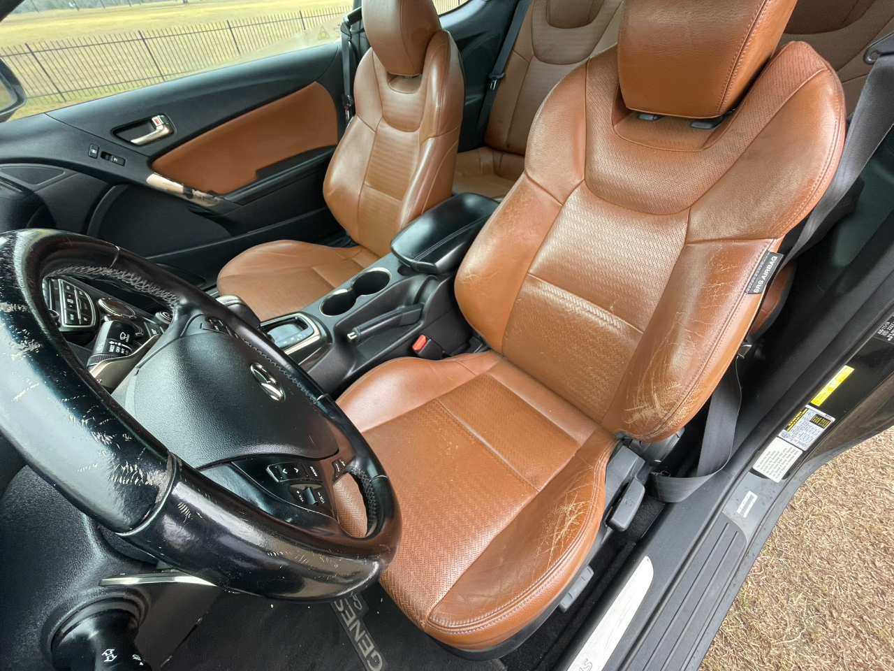 Hyundai Genesis Coupe 3.8 Ultimate 6MT 2015