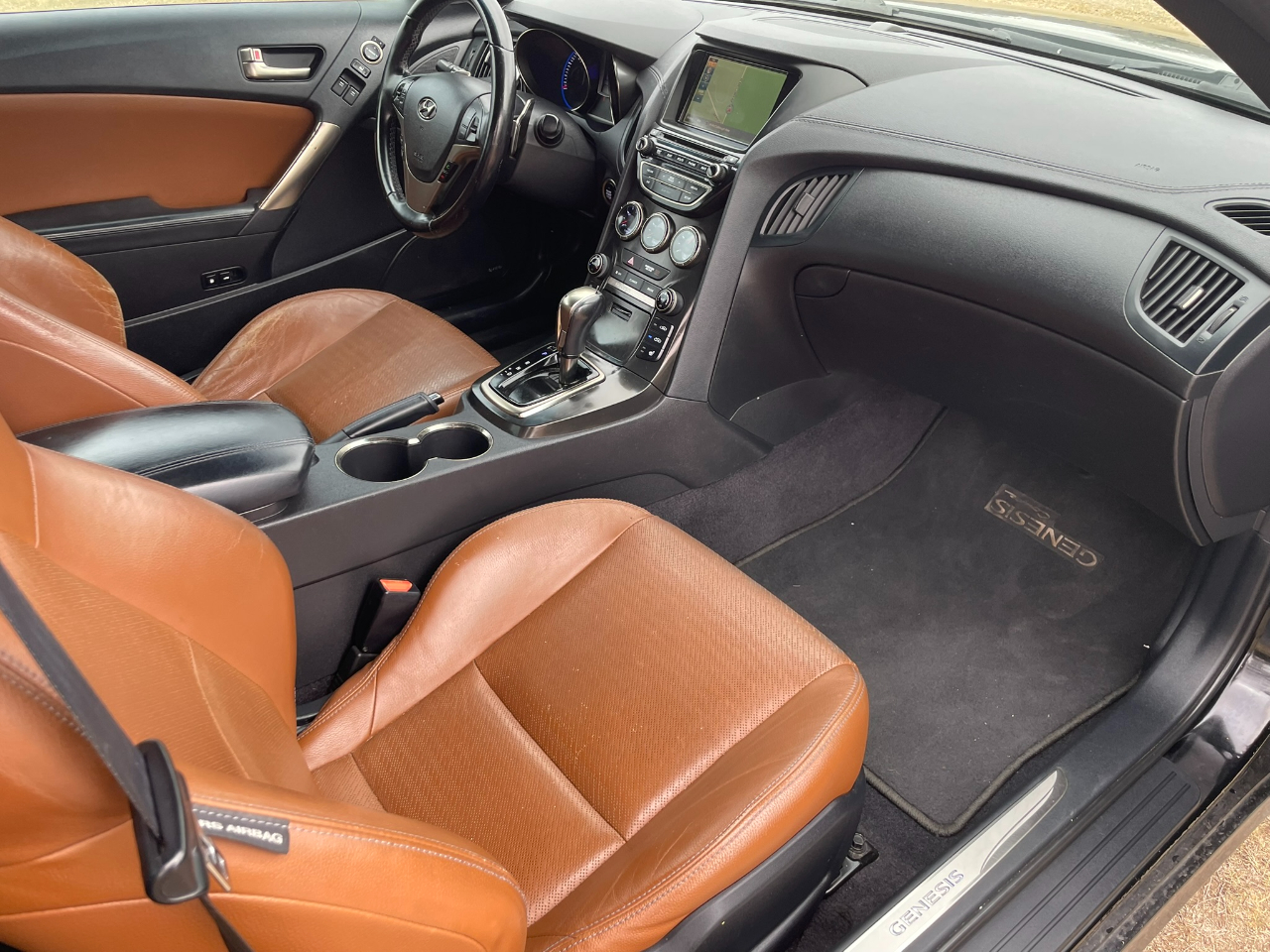 Hyundai Genesis Coupe 3.8 Ultimate 6MT 2015