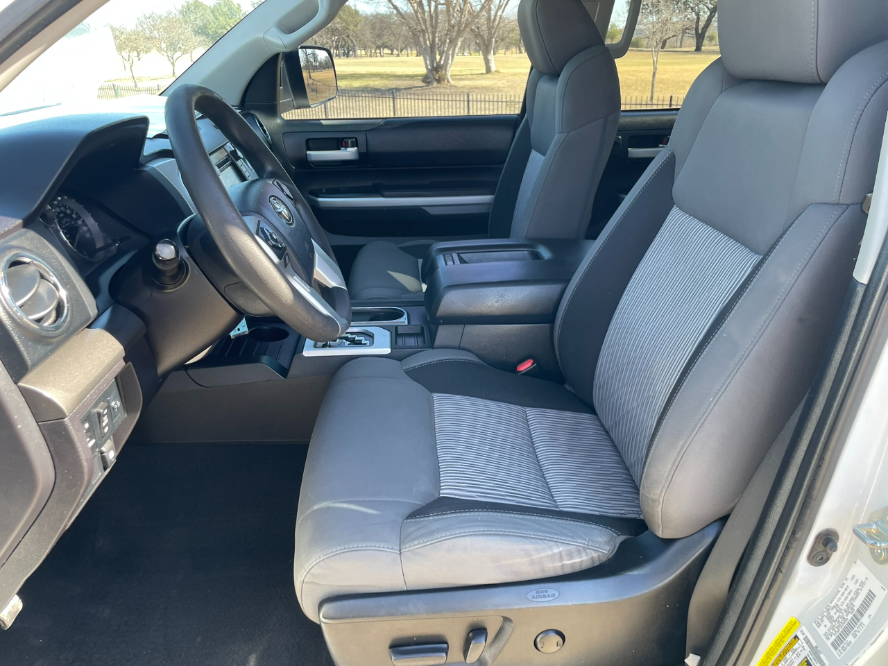 Toyota Tundra SR5 5.7L V8 FFV CrewMax 4WD 2014