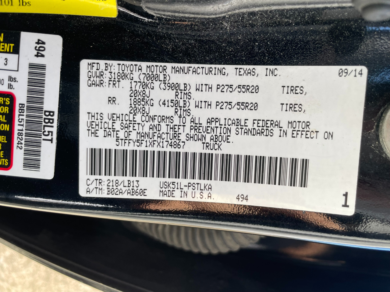 Toyota Tundra Limited 5.7L CrewMax 2WD 2015