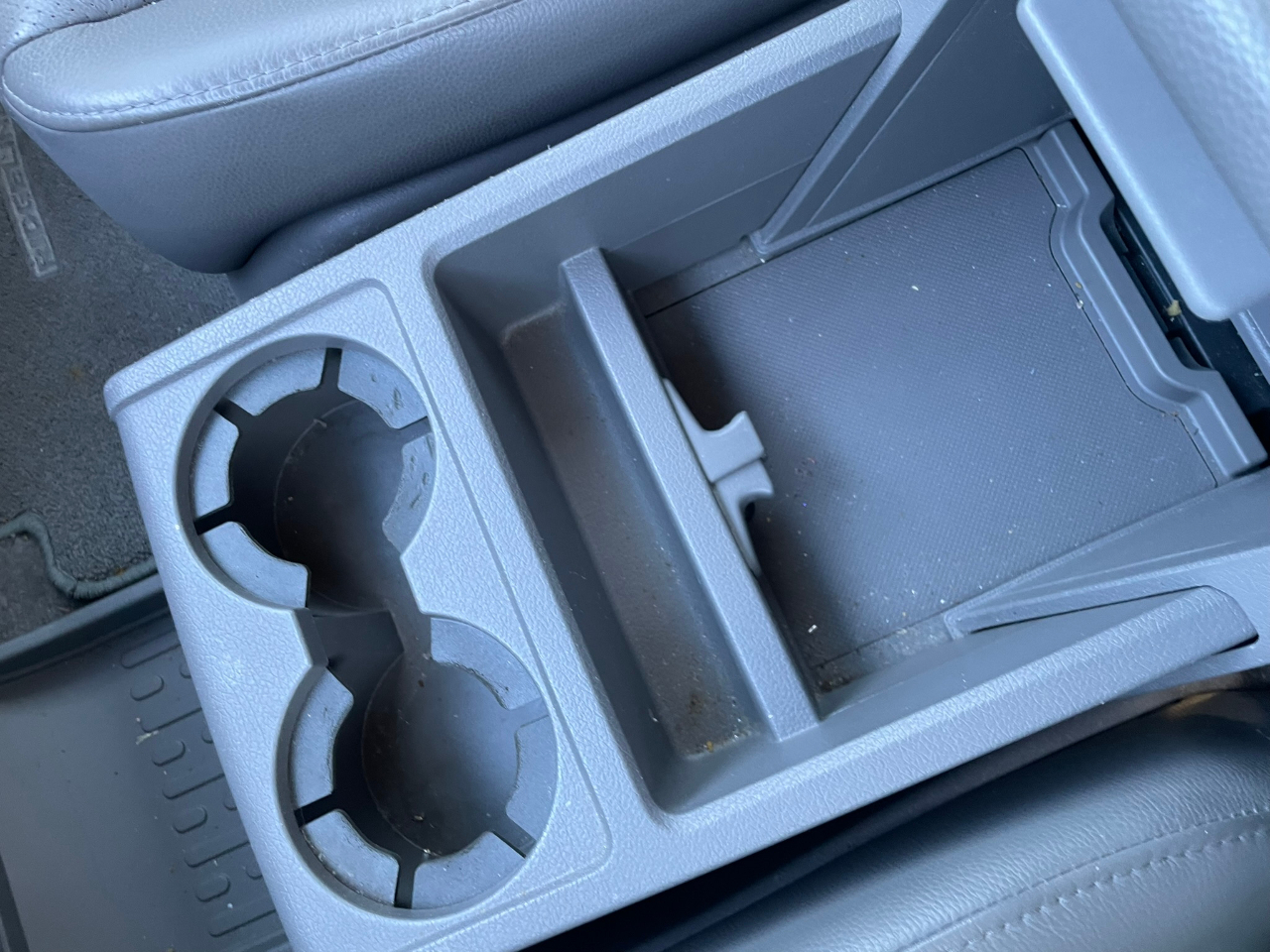 Honda Ridgeline RTL AT with MOONROOF 2011