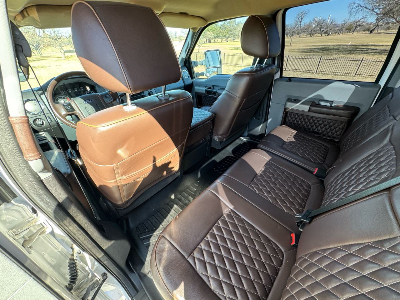 Ford F-650 Crew Cab 2WD DRW 2017