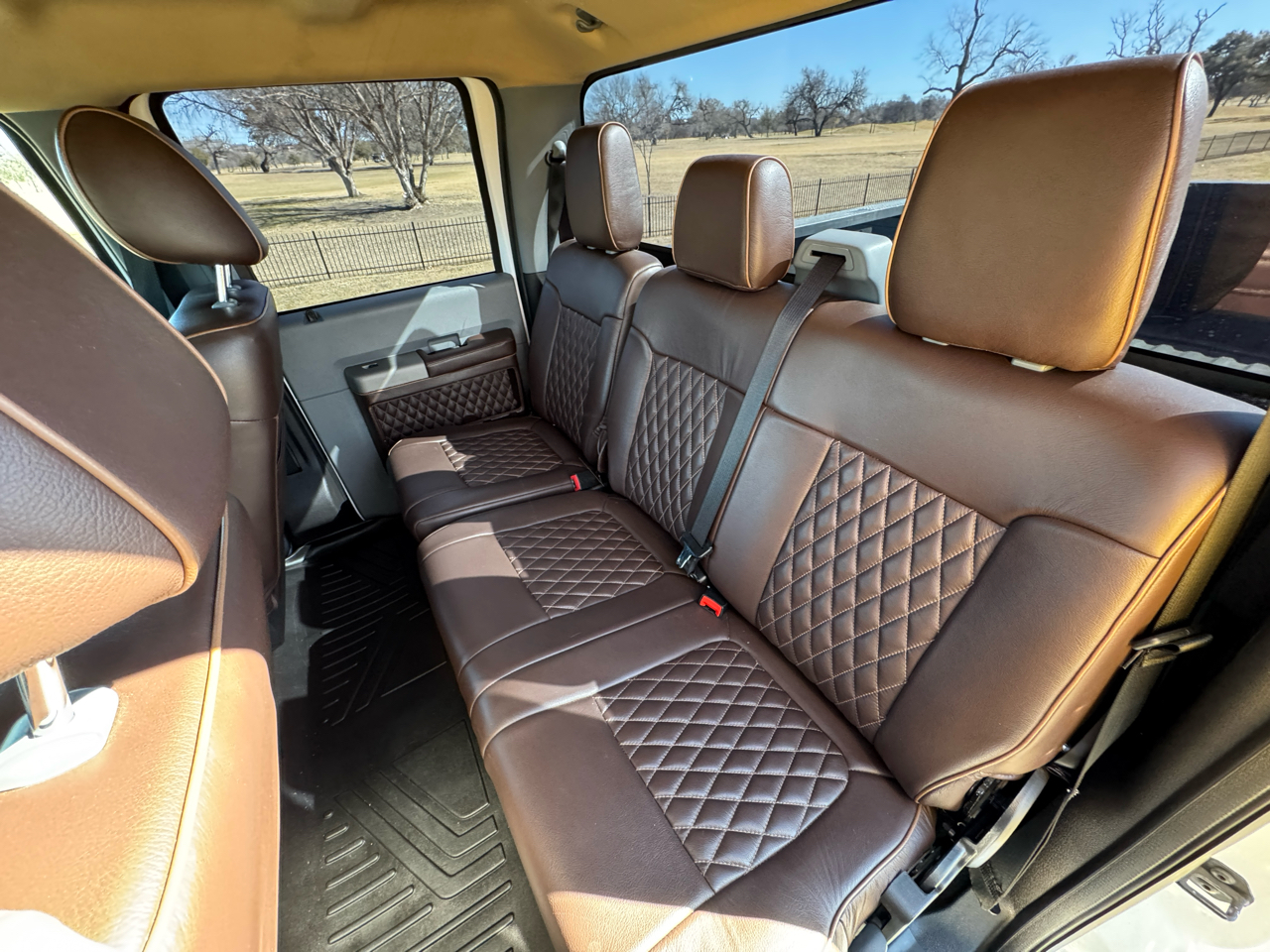 Ford F-650 Crew Cab 2WD DRW 2017