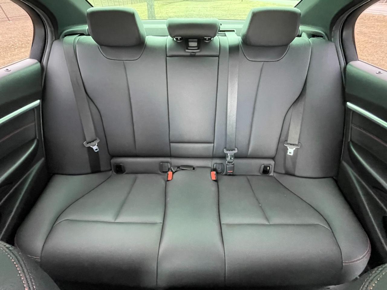 BMW 3-Series 330i SULEV Sedan 2018