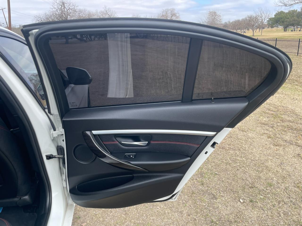 BMW 3-Series 330i SULEV Sedan 2018