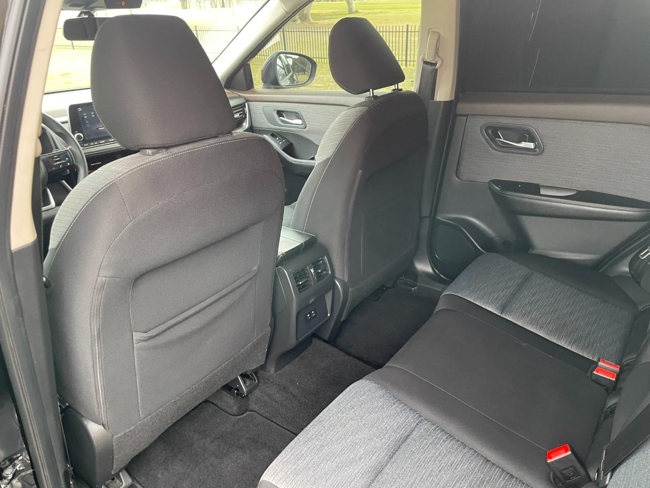 Nissan Rogue SV 2021