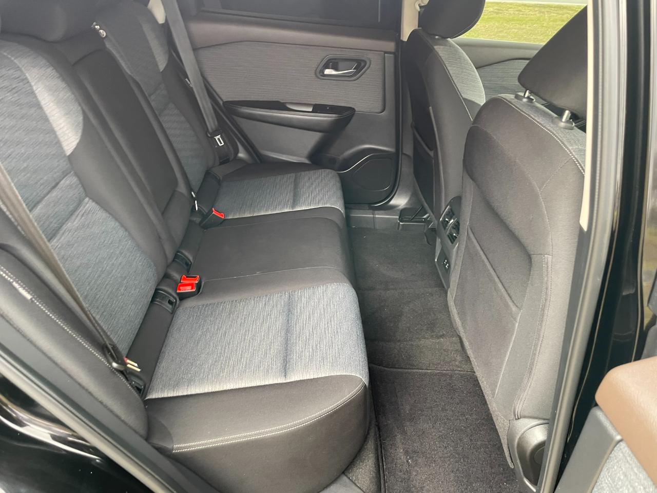 Nissan Rogue SV 2021