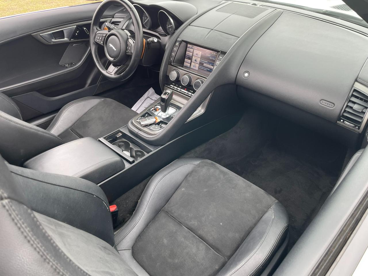 Jaguar F-Type S 2014