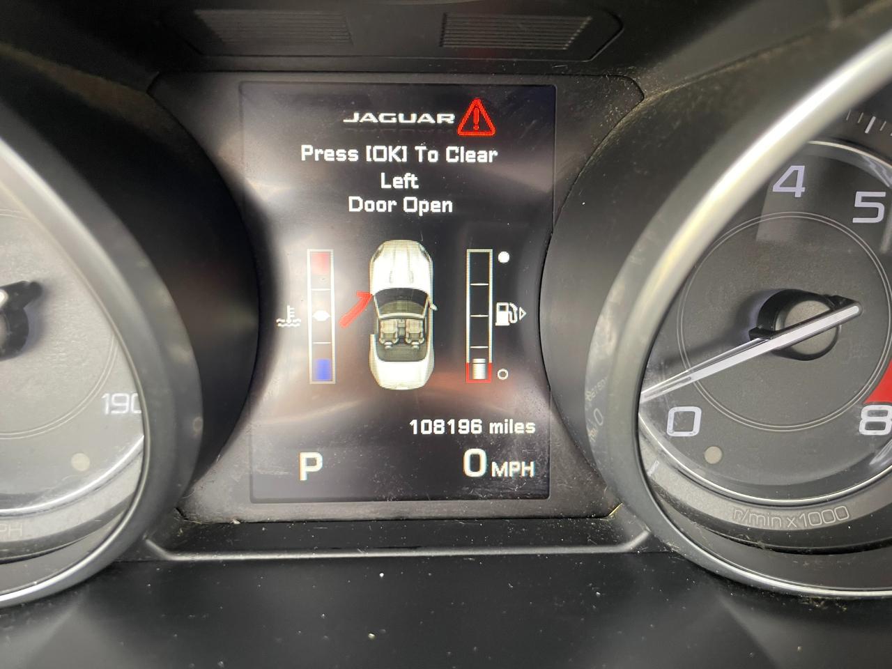 Jaguar F-Type S 2014