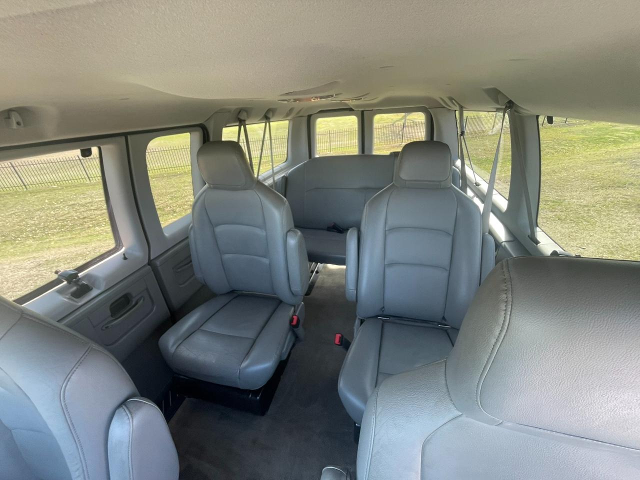 Ford Econoline E-150 XL 2013