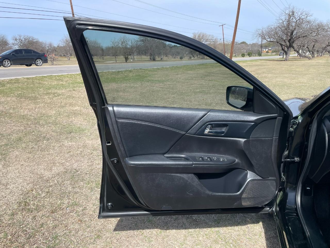 Honda Accord Sport Sedan 6-Spd MT 2014