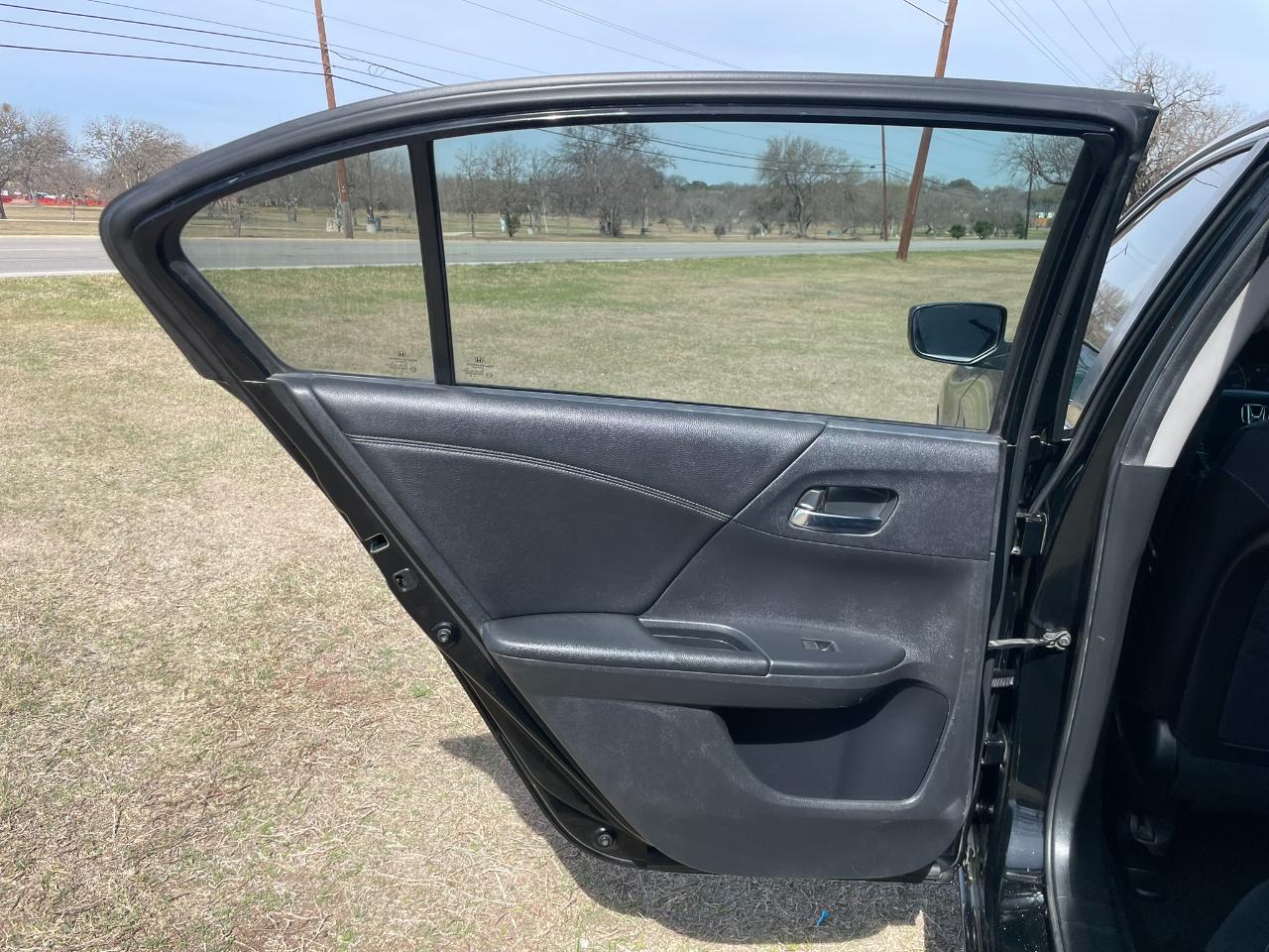 Honda Accord Sport Sedan 6-Spd MT 2014