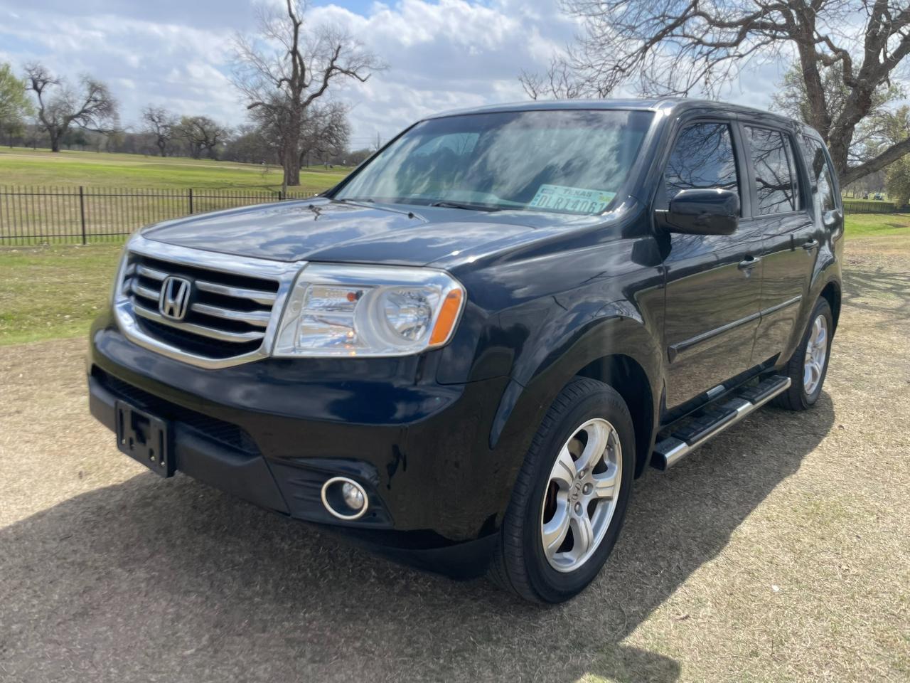 Honda Pilot EX-L 2WD 5-Spd AT with Navigation 2012