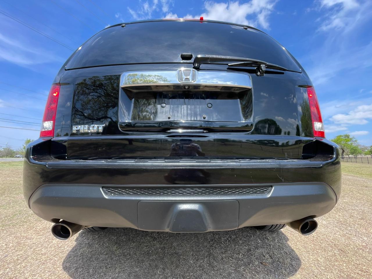 Honda Pilot EX-L 2WD 5-Spd AT with Navigation 2012