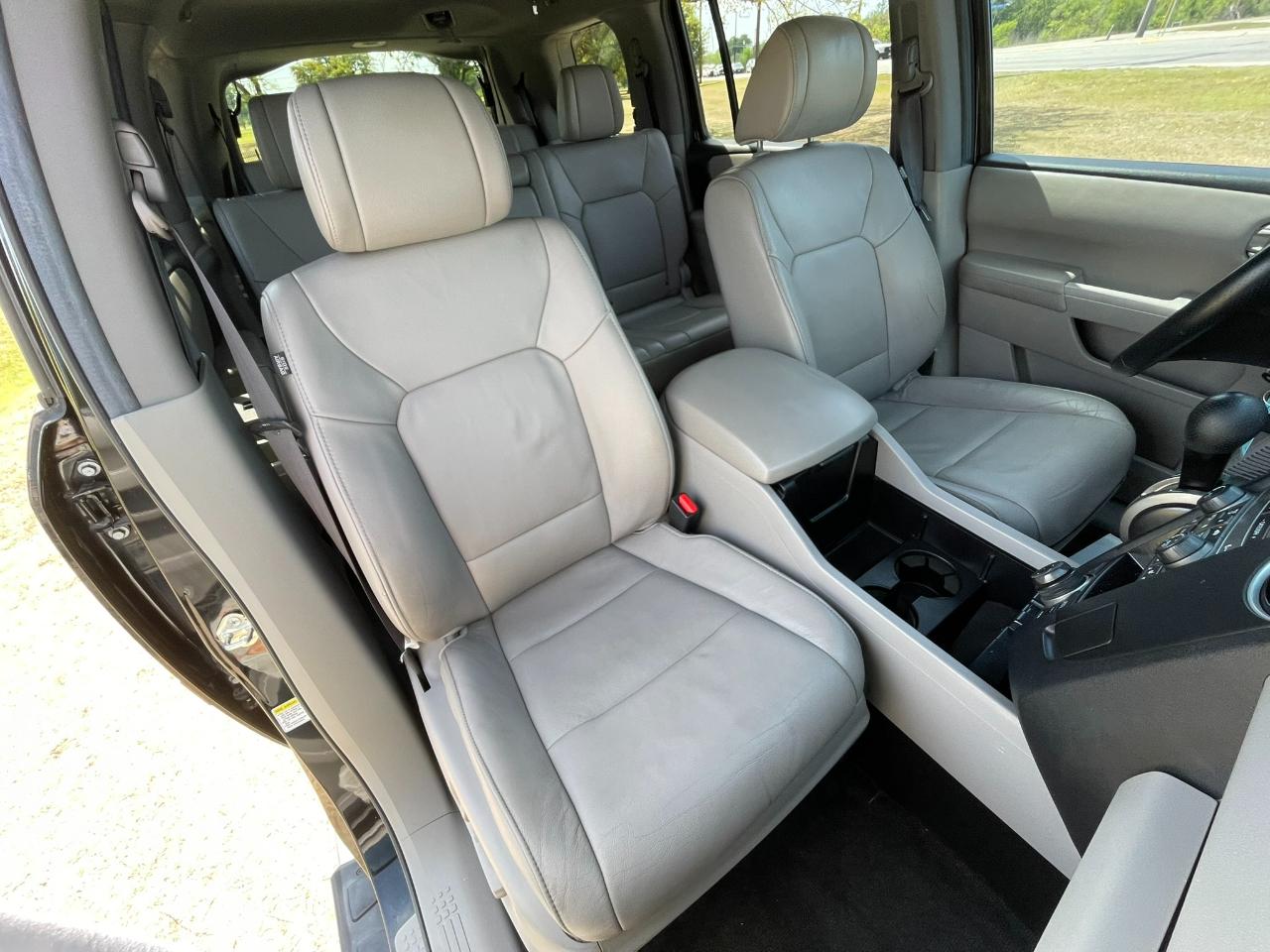 Honda Pilot EX-L 2WD 5-Spd AT with Navigation 2012