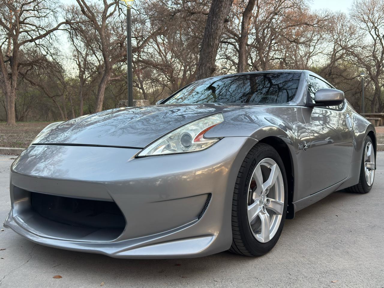 Nissan Z 370Z Coupe 2010