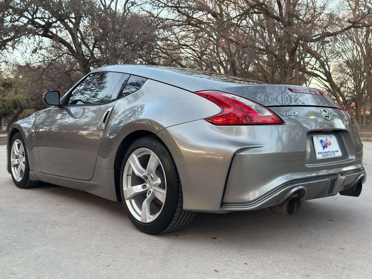 Nissan Z 370Z Coupe 2010