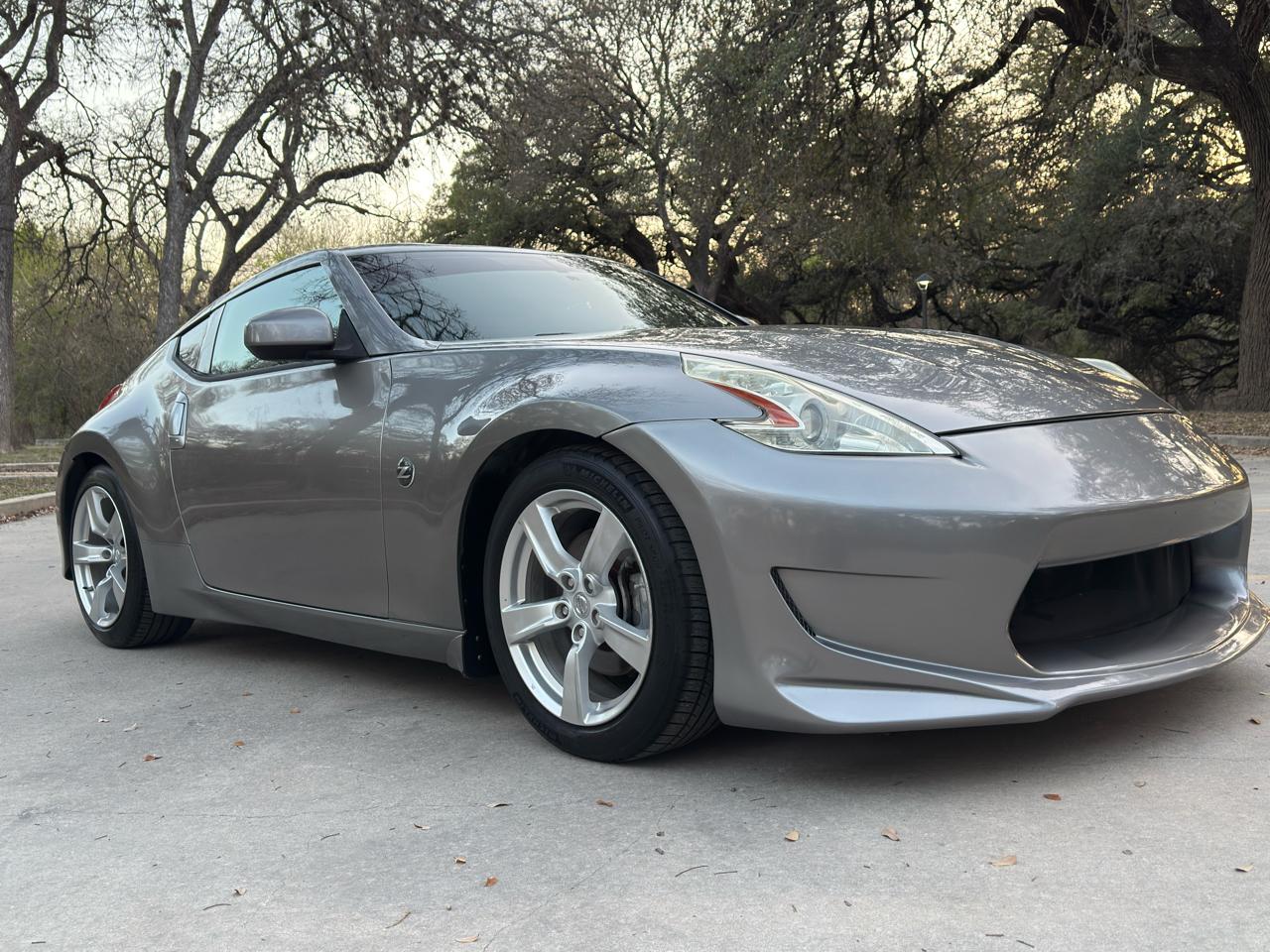 Nissan Z 370Z Coupe 2010