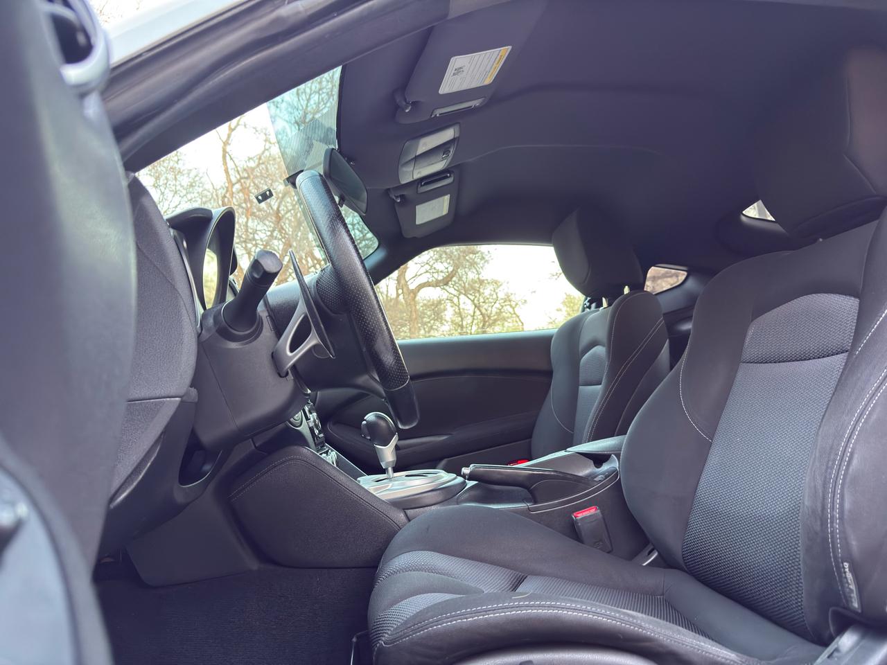 Nissan Z 370Z Coupe 2010