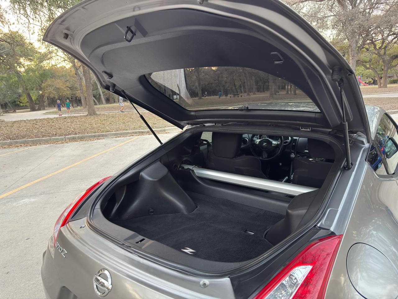 Nissan Z 370Z Coupe 2010