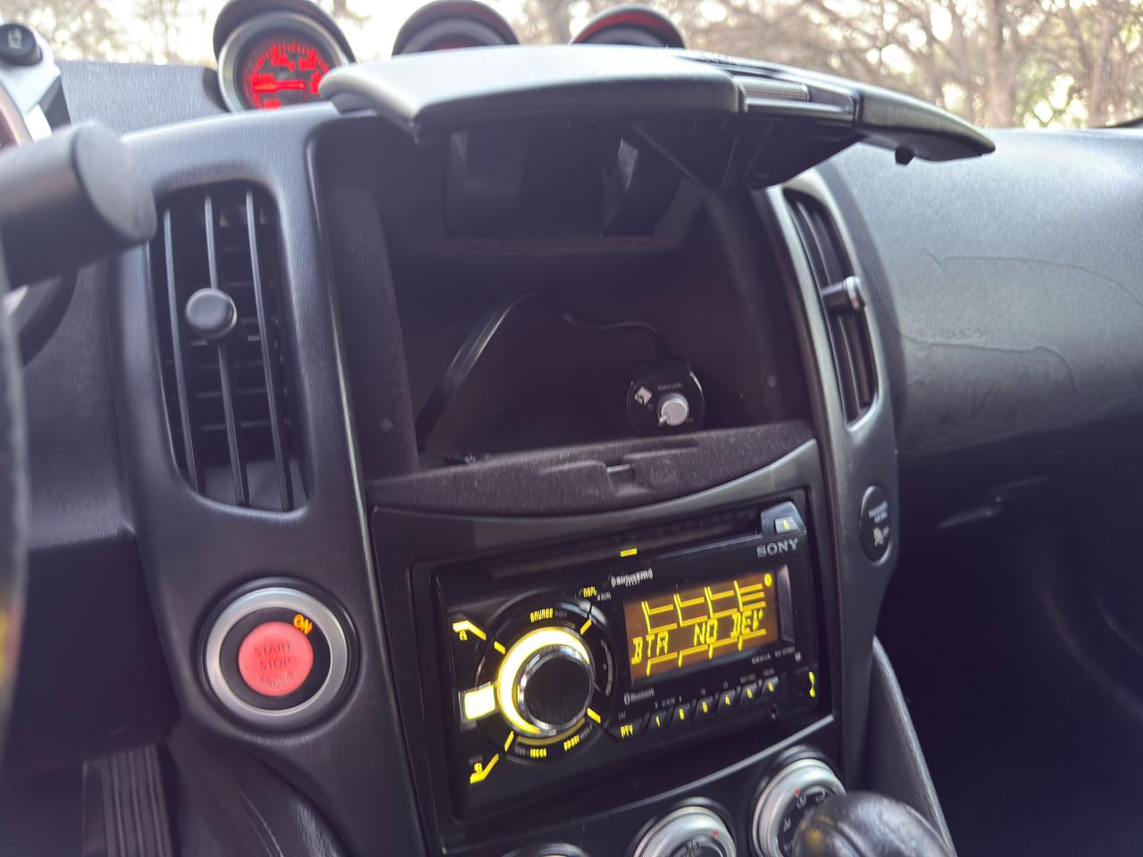 Nissan Z 370Z Coupe 2010