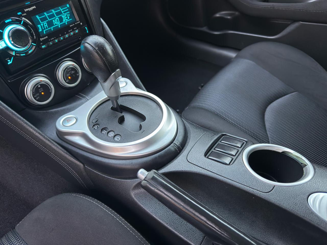 Nissan Z 370Z Coupe 2010