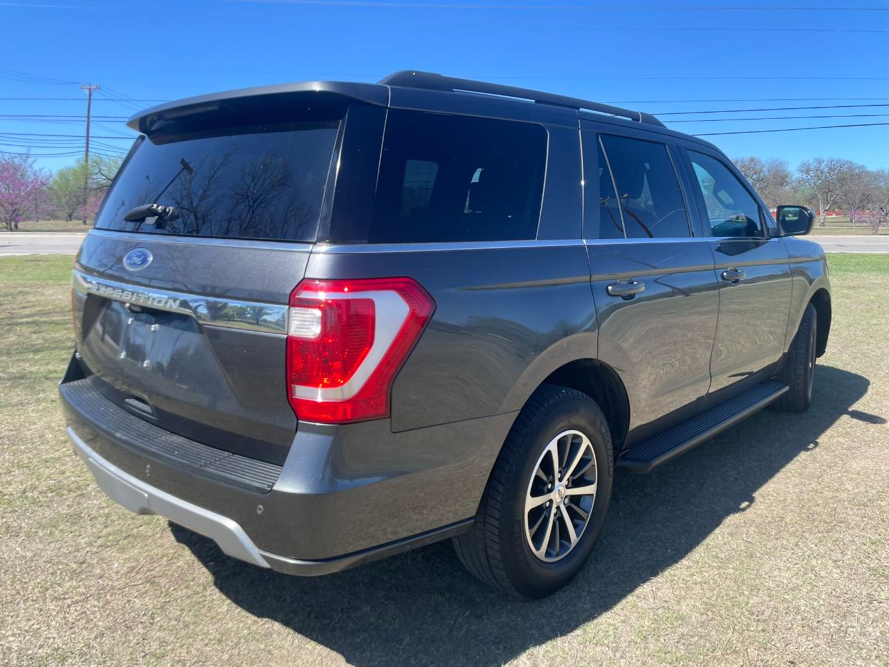 Ford Expedition XLT 2020