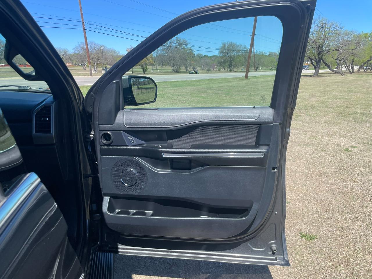 Ford Expedition XLT 2020