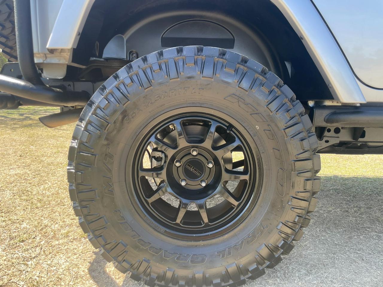 Jeep Wrangler Unlimited Sahara 4WD 2017