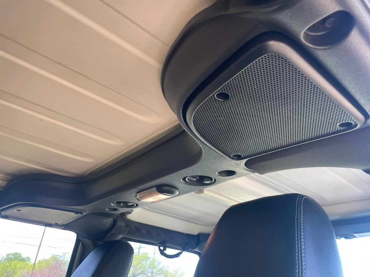 Jeep Wrangler Unlimited Sahara 4WD 2017