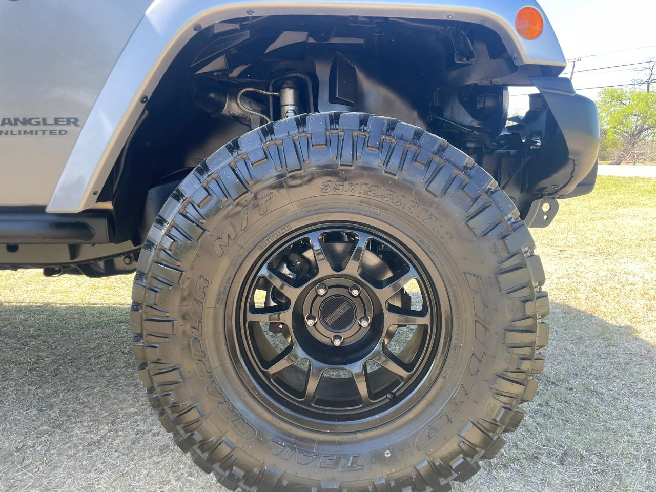 Jeep Wrangler Unlimited Sahara 4WD 2017