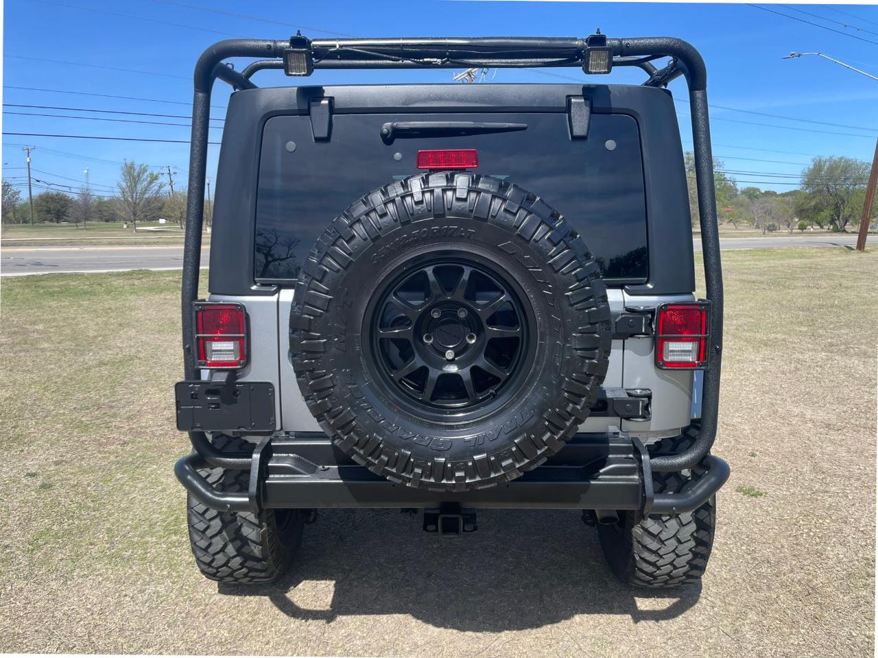 Jeep Wrangler Unlimited Sahara 4WD 2017