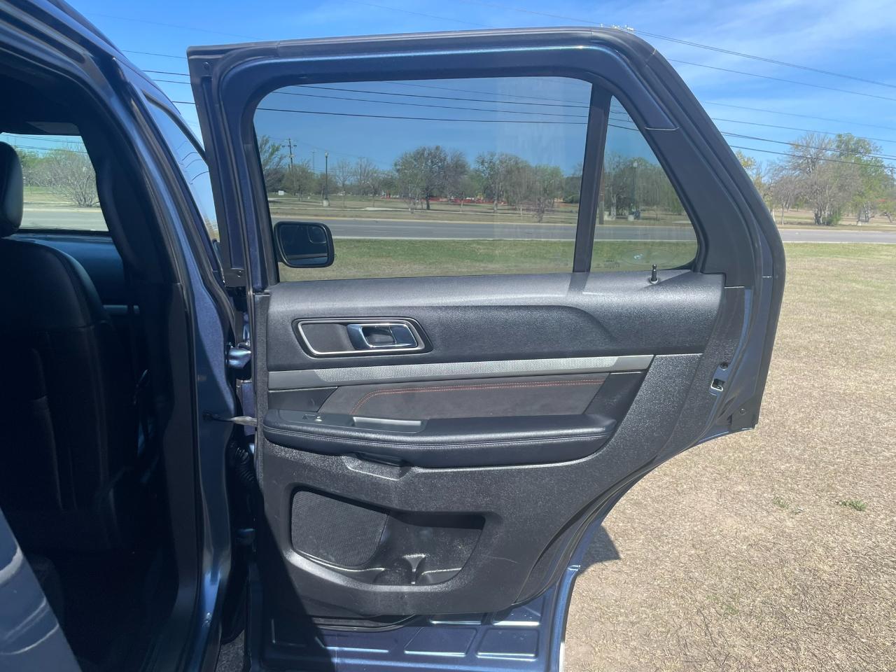 Ford Explorer XLT FWD 2018